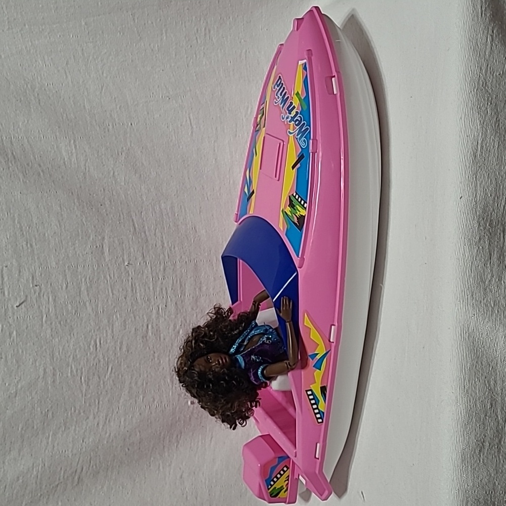 Barbie Doll Year 1989 Wet 'n Wild Speedboat # 7494